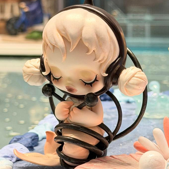 Skullpanda image of reality series blind box（1 box）