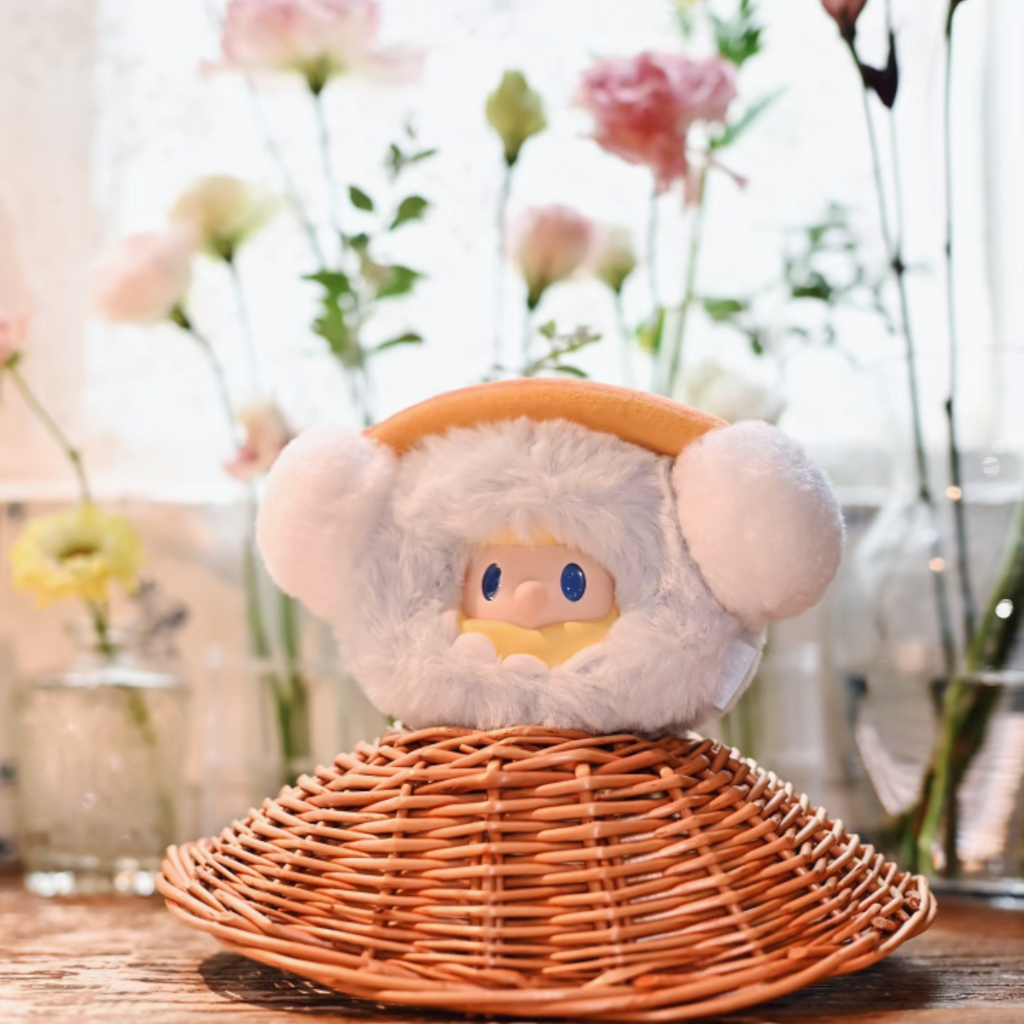 FARMER BOB MINI-NIGHT MONSTER SERIES Cute Figures (1 box)